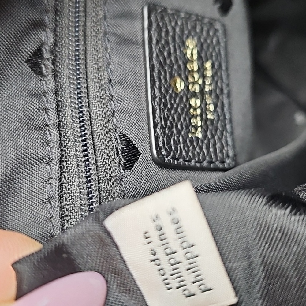 KATE SPADE CHESTER STREET DESSI BLACK PEBBLED LEATHER ADJUSTABLE CROSSBODY BAG - Picture 16 of 16